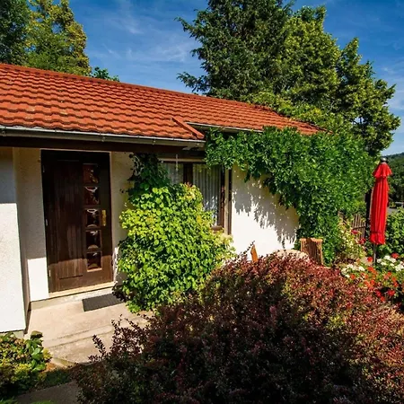 Ferienhaus In Manebach Mit Grill, Terrasse Und Garten *